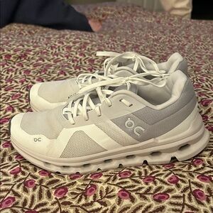 Cloudrunner On Running Light Gray and White Athletic Shoes